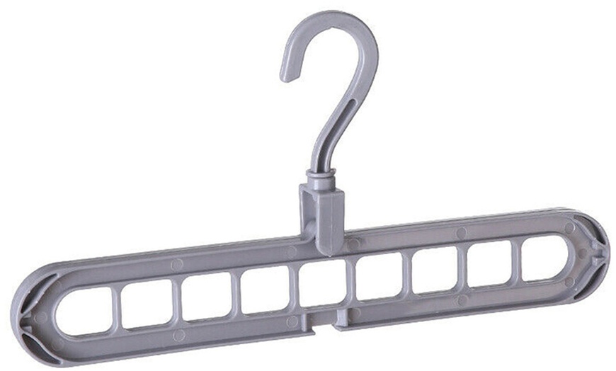 Image 6: Nine-Hole Foldable Hanger