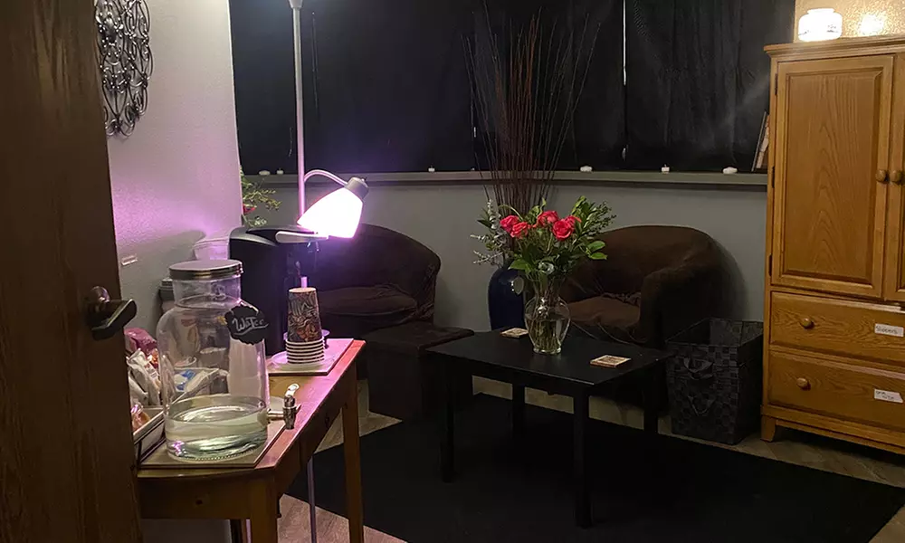 Yoni Steam with Optional 45 Minute - Swedish, Deep Tissue and More