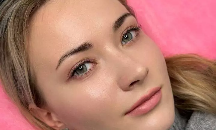 Get Glam with Premium Eyelash Lift and Tint