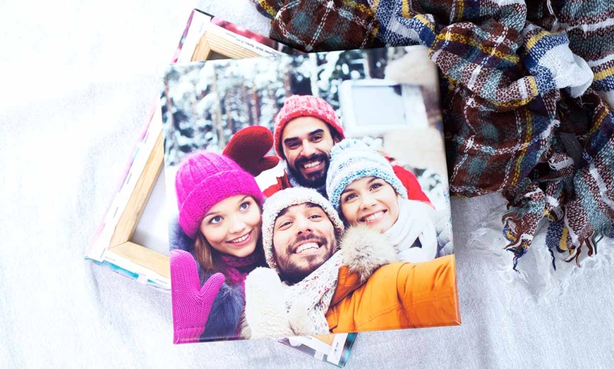 Image 2: Fotolienzo personalizable en horizontal o vertical y hasta 100 x 70 cm