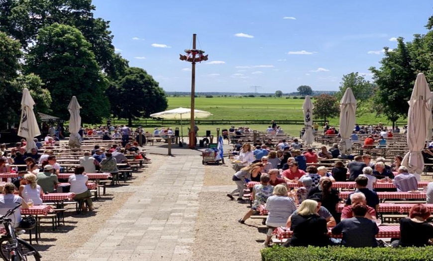 Image 7: Das Biergarten-Menü für den „kleinen / großen Hunger“ – 2-4 Personen