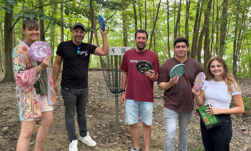 Image 3: Disc Golf Spielrunde inkl. Getränke für 2 Erwachsene od. für 1 Familie