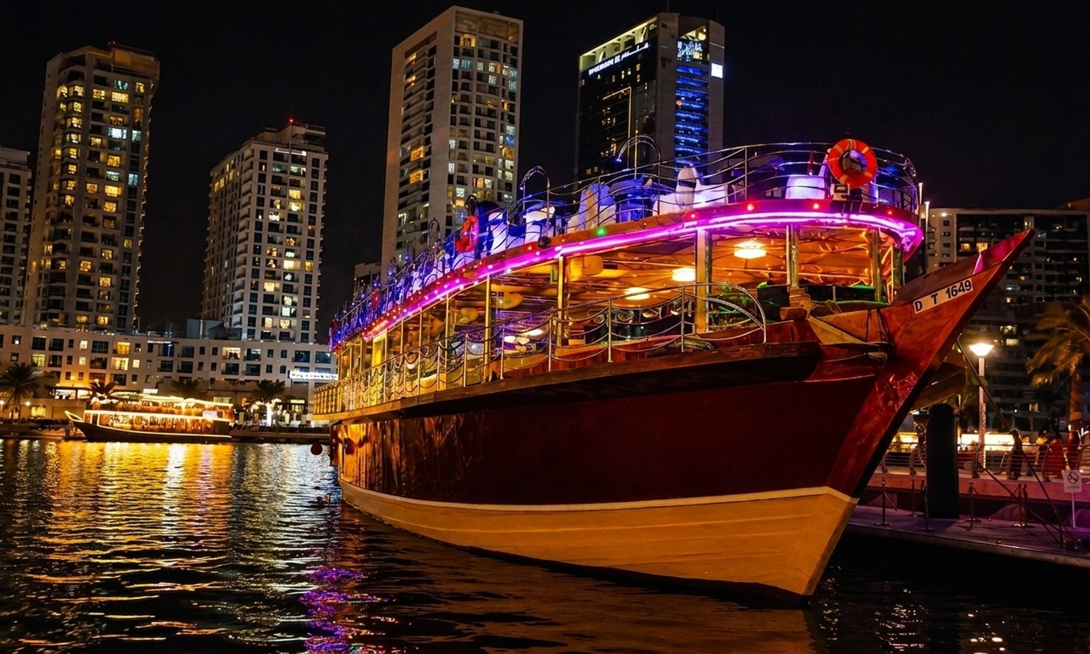 Luxury Dhow Dinner Cruise: Dubai Marina Buffet & Dance Show