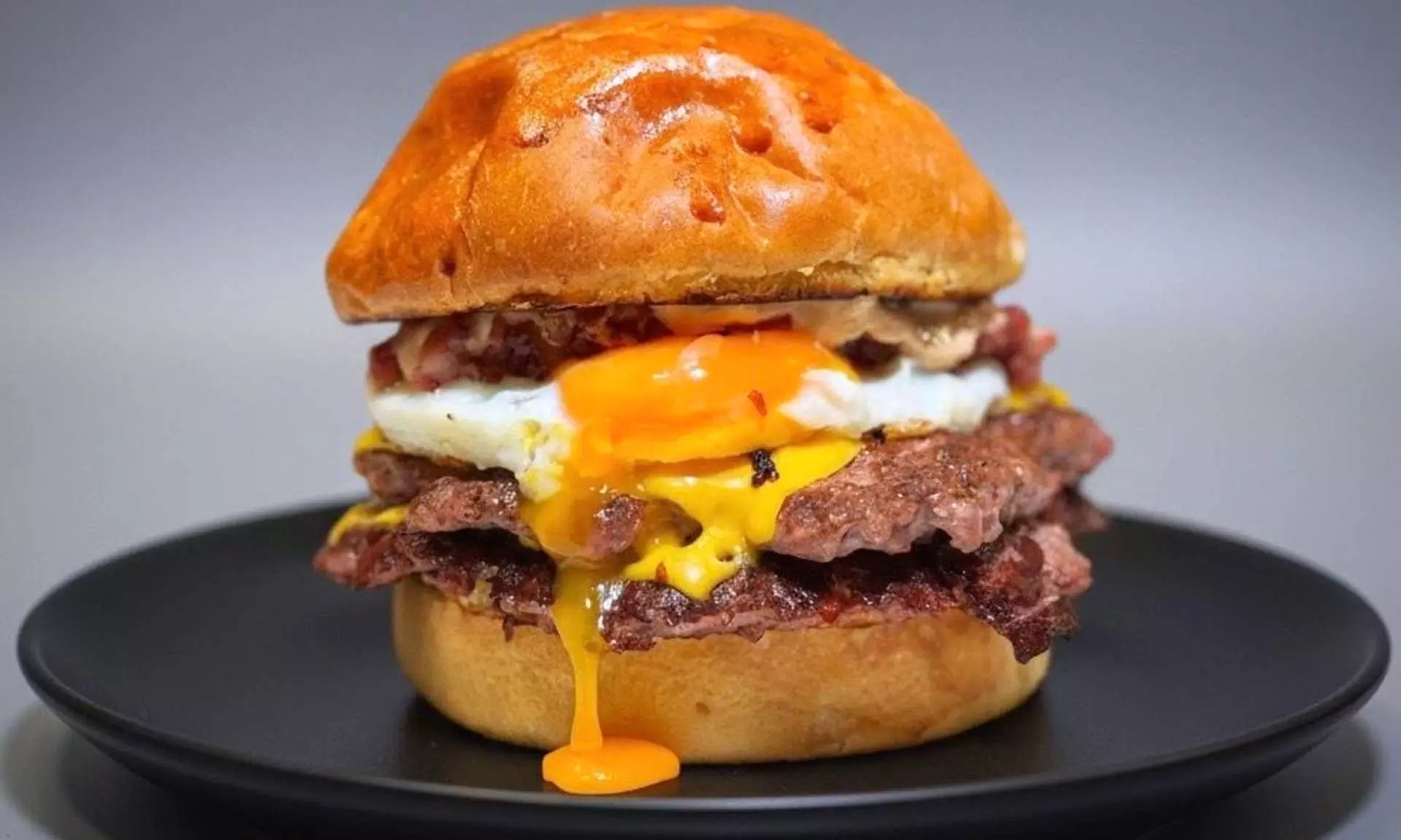 Menú sencillo o completo a elegir con burgers y tacos