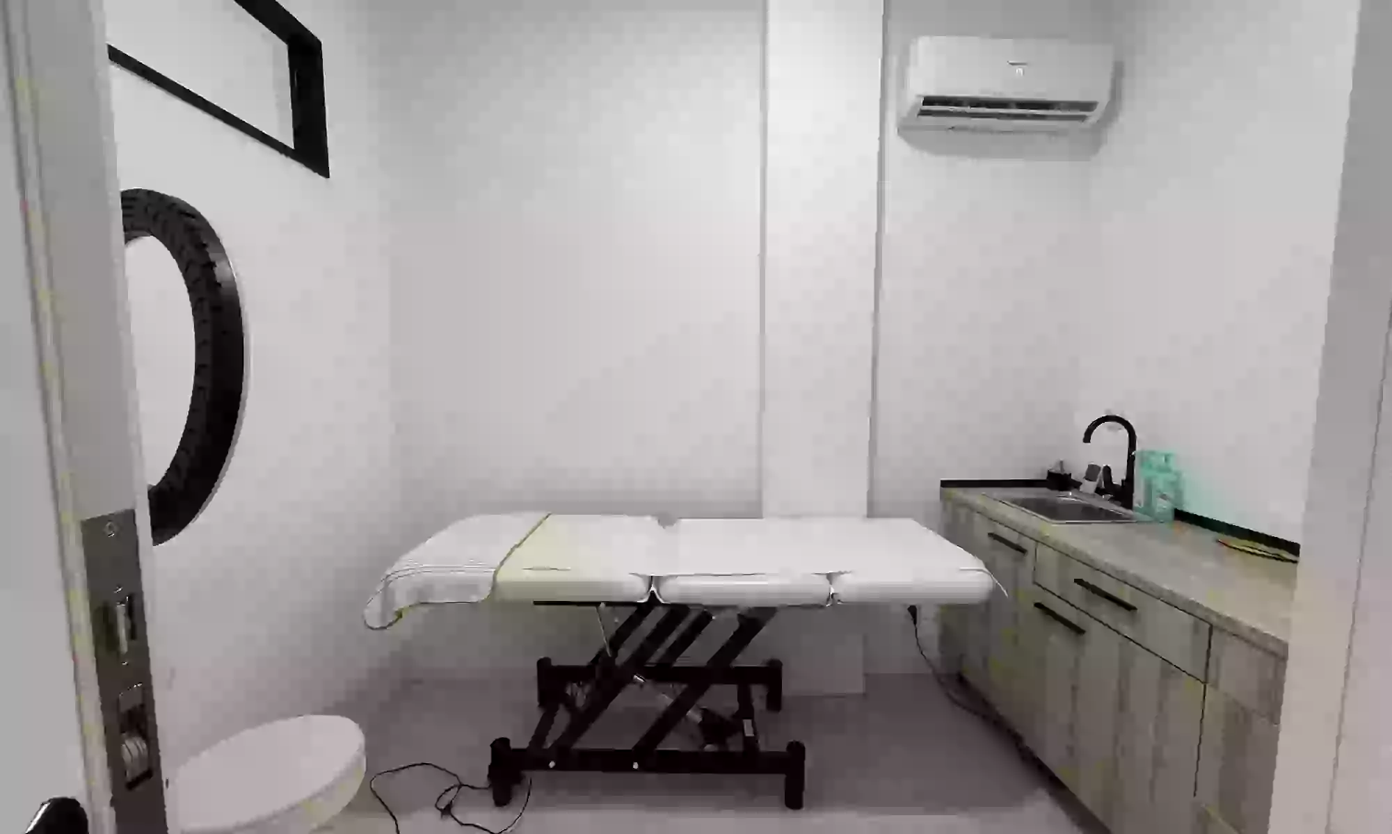 Limpieza facial profunda con aparatología a elegir para 1 persona