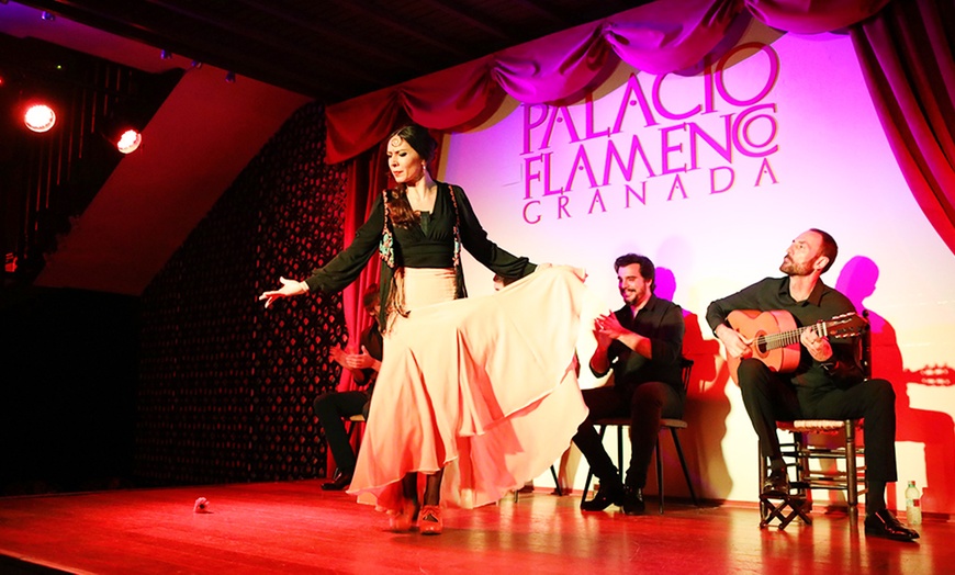 Image 9: Entrada a espectáculo flamenco para 2 o 4 en el corazón del Albaicín