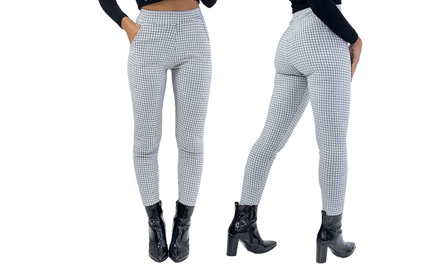Image 6: Women's Smart Check Print Stretch Trousers