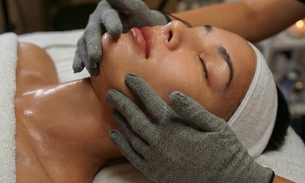 1 Custom Facial Session (60 Minutes) - Skin Chapter