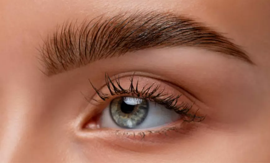 Image 6: Lifting y tinte de pestañas y opción a laminado y diseño de cejas