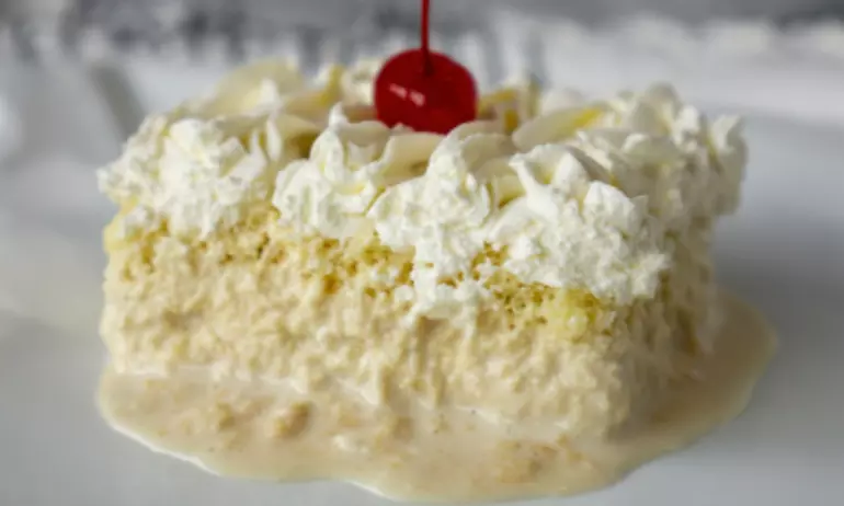 Savor Rich Flavors With Our Food & Drinks Offers  