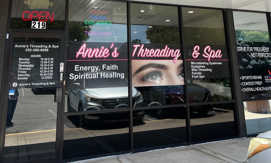Image 1: Unwind with 30-Min Detoxification Foot Bath at Annie’s threading & spa