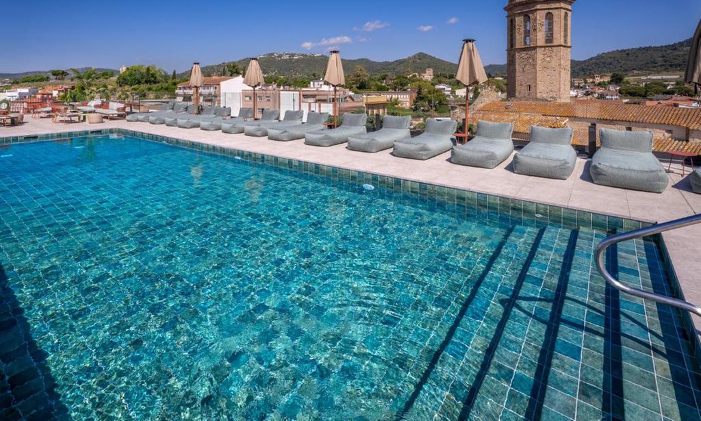 Pineda de Mar : chambre standard en demi-pension ou pension complète