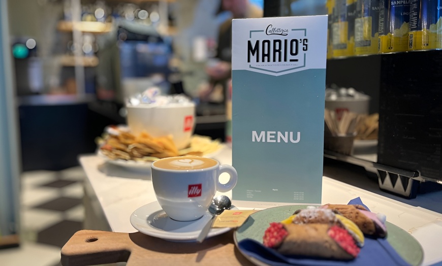 Image 4: Uitgebreide Italiaanse proeverij in de Markthal voor 2 of 4 personen