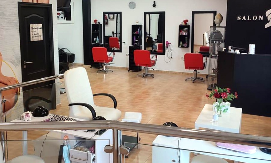 Image 3: Tratamiento HIFU 22 Dmax facial en zona a elegir para 1 persona