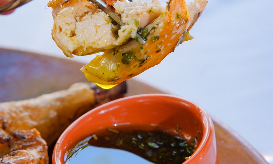 Image 17: Menú degustación con aperitivo, entrantes, principal y postre