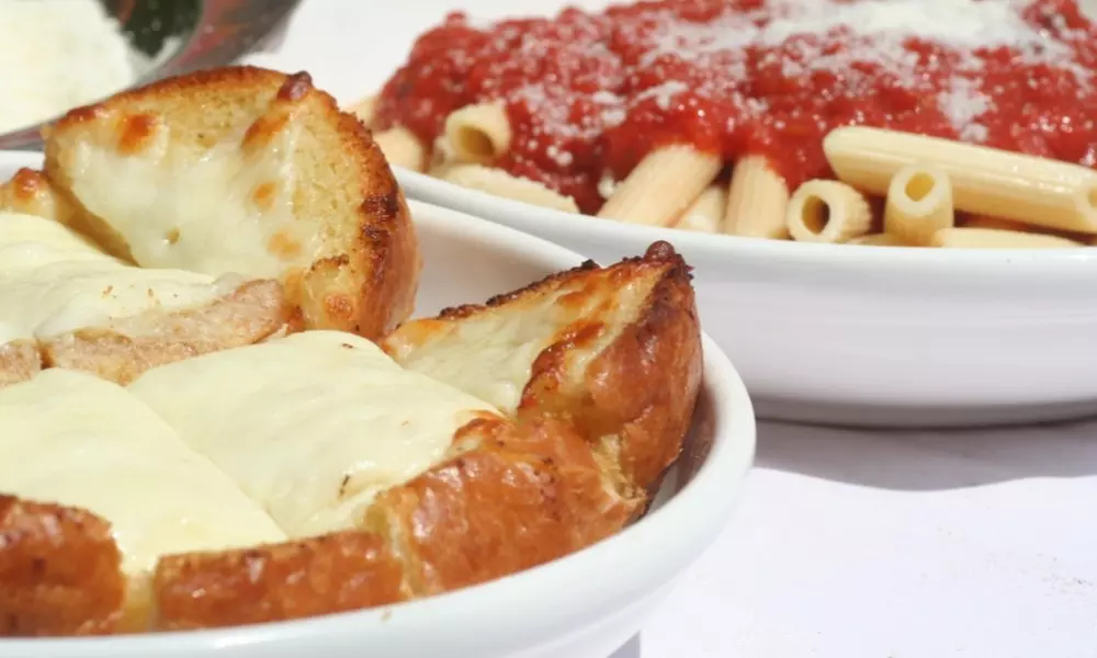 Thin Crust Pizza & Dough Dippers Combo – 12" or 16" Options 