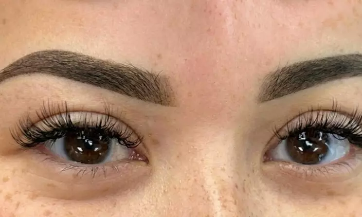 Micropigmentación de cejas o fusión con diseño previo