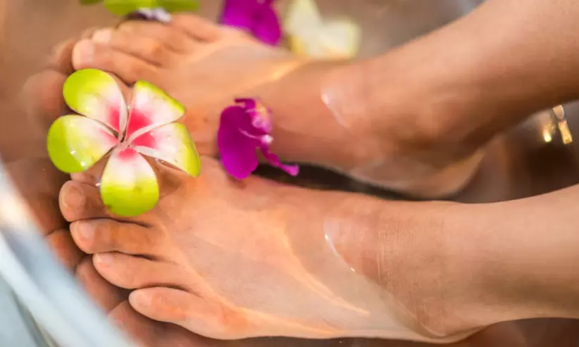 Sublimez vos ongles et vos cheveux pour Noël avec le salon Estaz