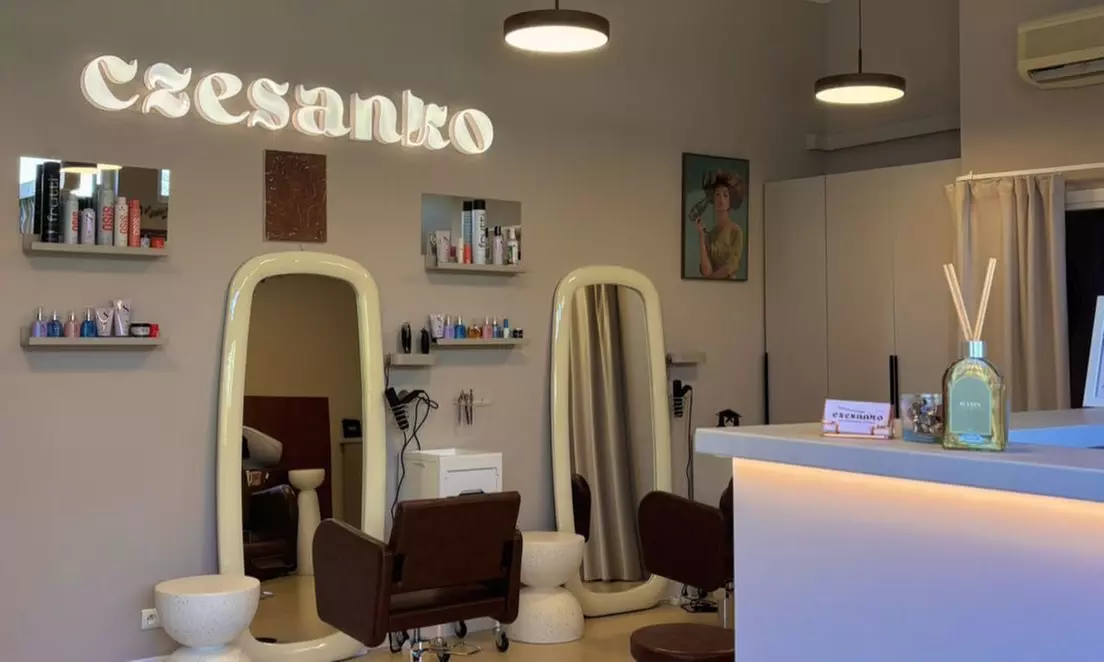 Strzyżenie, koloryzacja i regeneracja włosów