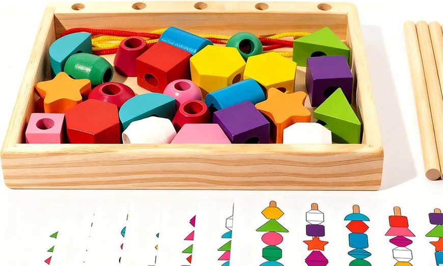 Image 5: 25 Beads Wooden Lacing Toy Set; Educational and Interactive Fun