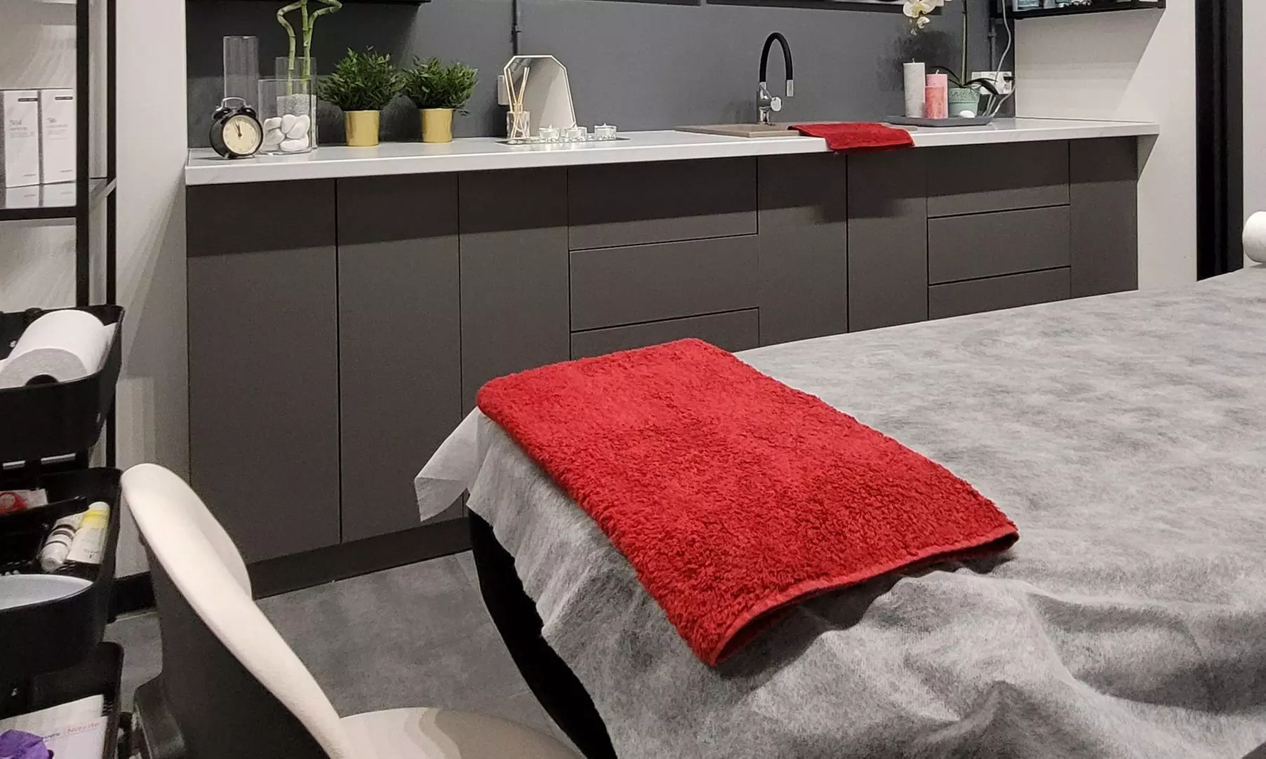 OxyGeneo lub oczyszczanie wodorowe z mezoterapią, infuzją i więcej