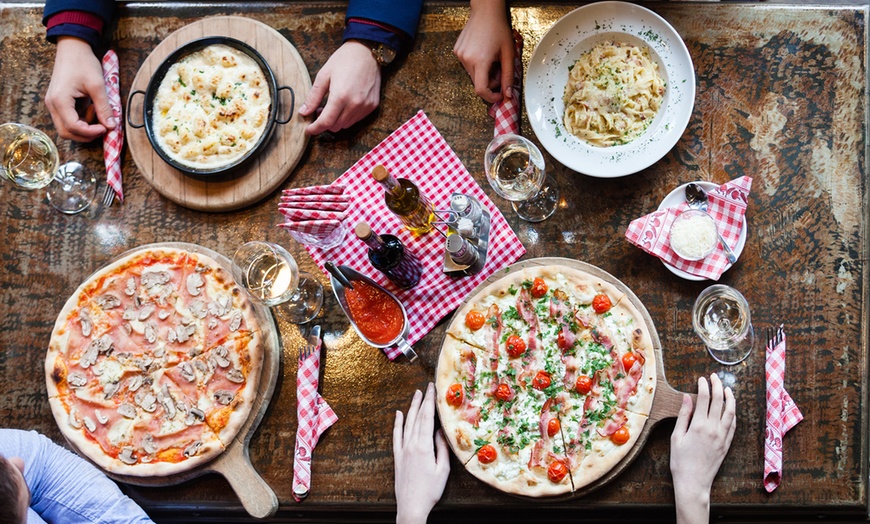 Image 1: Pasta-, Pizza-, Schnitzel-Menü