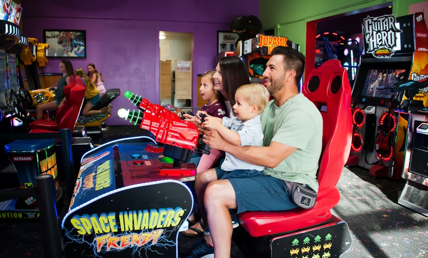 Image 2: Fiesta Village: Arcade, Video Games, Prizes