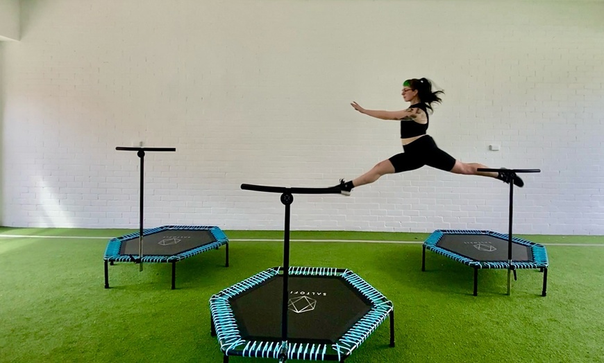 Image 7: New fun female fitness, rebounder class at Saltofit