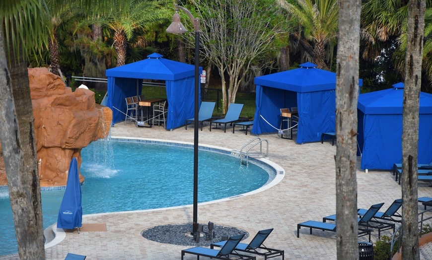 Image 15: Orlando Theme Park Hotel: Perfect for Families!