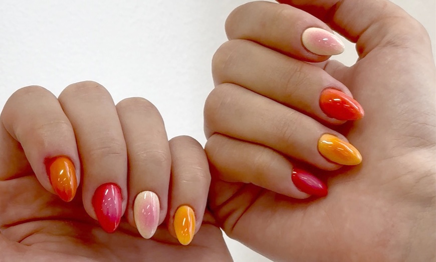 Image 6: Get a Structured Manicure With Soft or Hard Gel for Elegant Nails