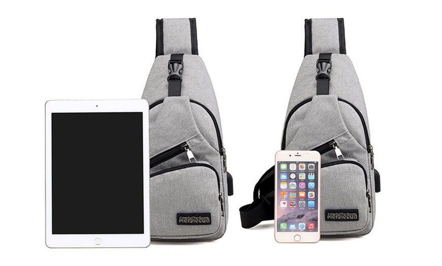 Image 9: 1 of 2 crossbody borsttas