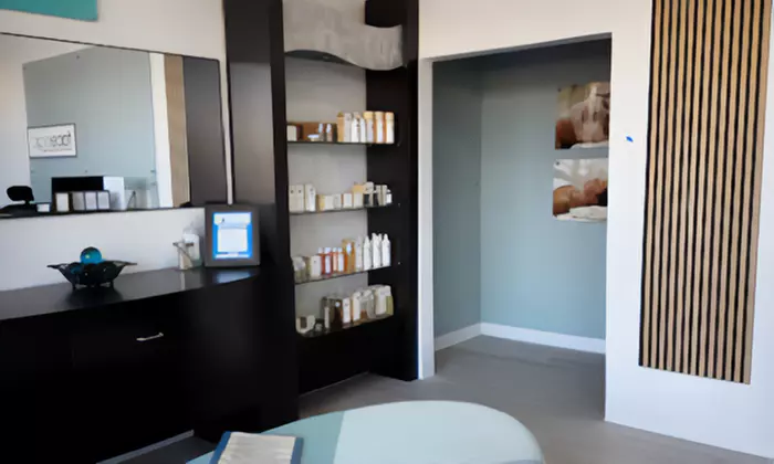 Up to 59% Off on Facial at Facelogic Face & Wellness