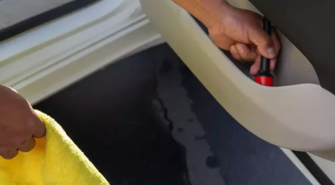 Full Hand Wash & Wax for Sedans or SUVs with Mobile Detailing