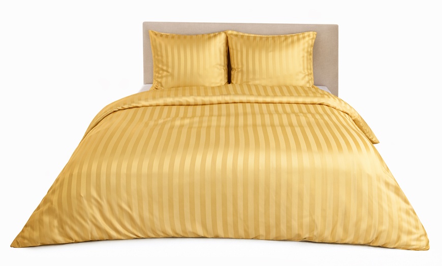 Image 10: Set di biancheria da letto in raso di microfibra