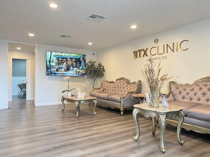 Smooth Away Wrinkles: 15, 20 or 40 Units of Botox at BTX Clinic