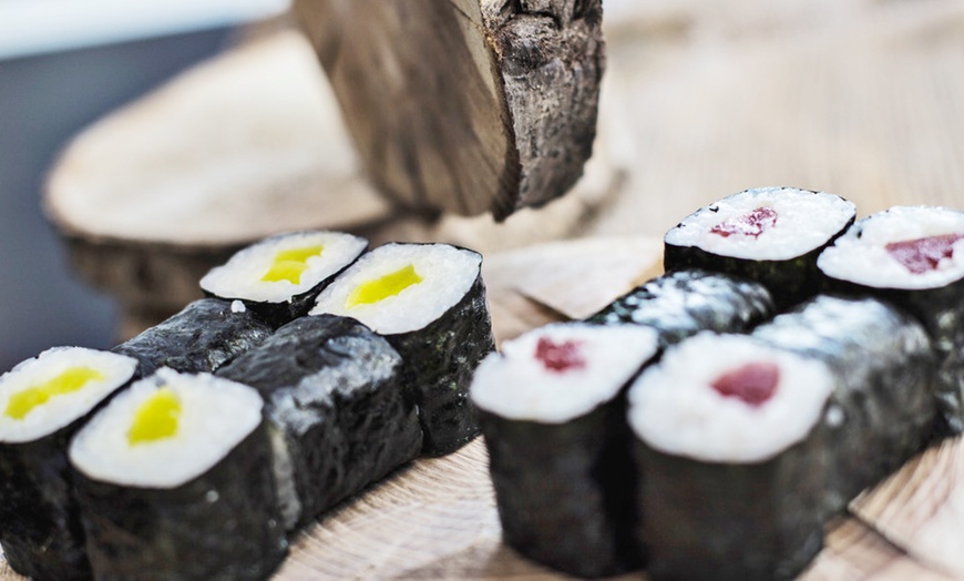 Image 4: Groupon wartościowy na sushi 