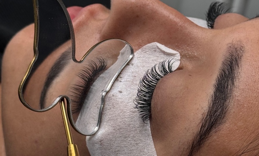 Image 1: Get Classic/ Volume/ Hybrid Lash Extensions with Brow Waxing (Up to 60% Off)