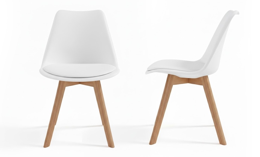 Image 3: Set 4 sedie in ecopelle e legno di faggio