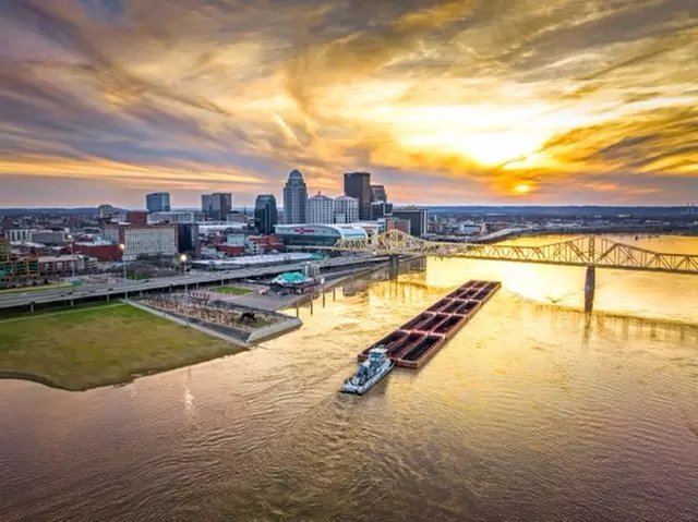 Helicopter Tours - Iconic St. Louis Views