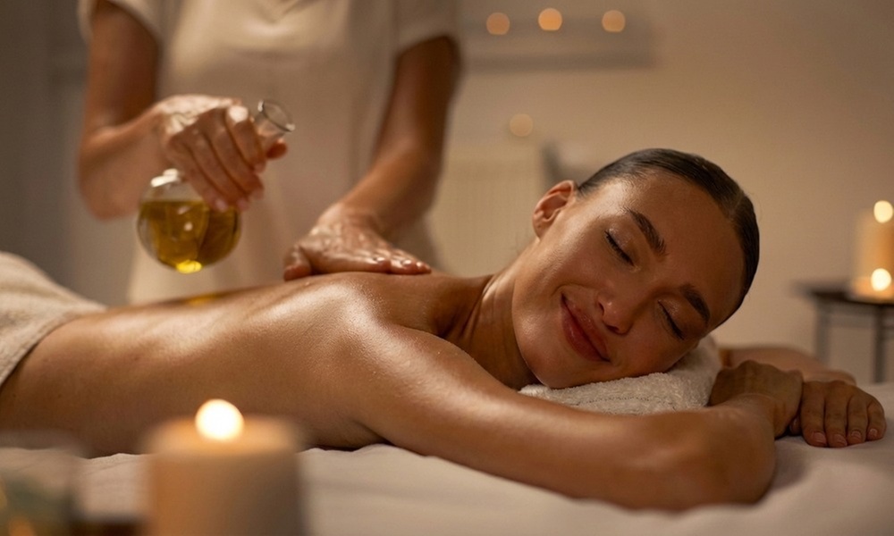 Massage relaxant et soin du visage détox en option à Levallois-Perret