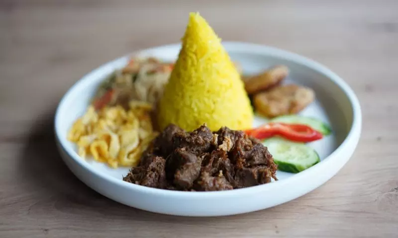 Kulinarische Reise nach Indonesien – mitten in Stuttgart: 3-Gänge-Menü für 2 oder 4 Personen (bis 37% sparen) - Primary Image