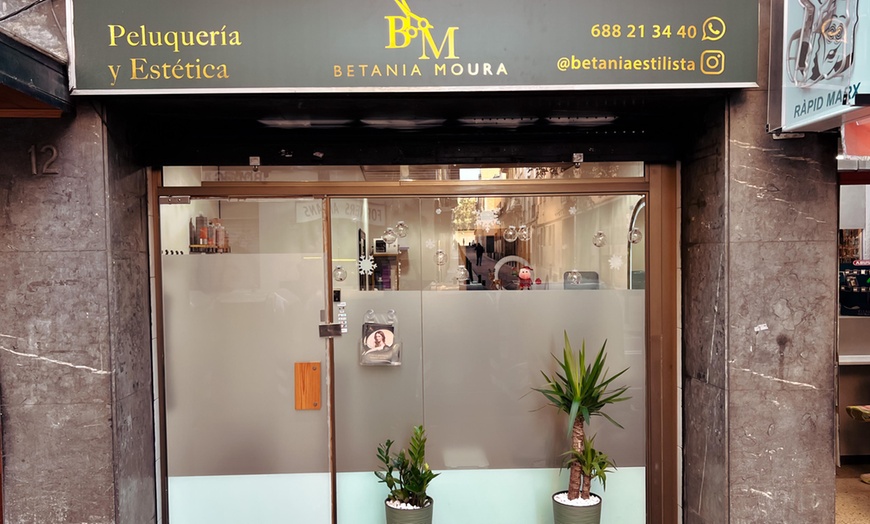 Image 11: Lavado, corte puntas y secado con opción a tinte y/o mechas para 1