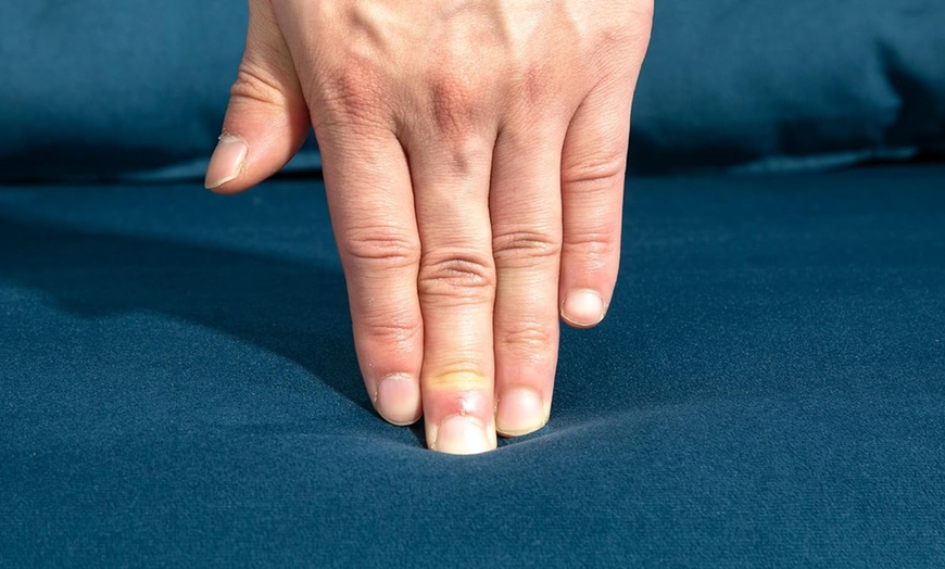 Image 3: HomCom 4-in-1 Velvet-Feel Single Chair Bed