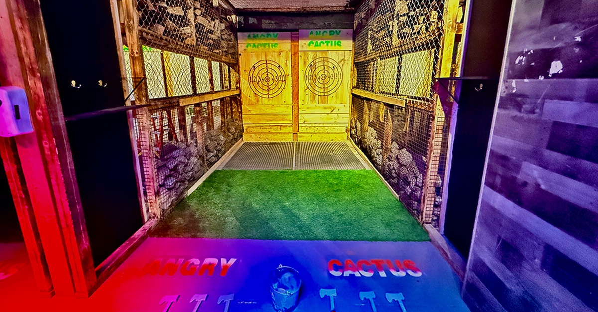 Axe Throwing & Rage Room Deals in Chicago | Angry Cactus Lounge Discounts