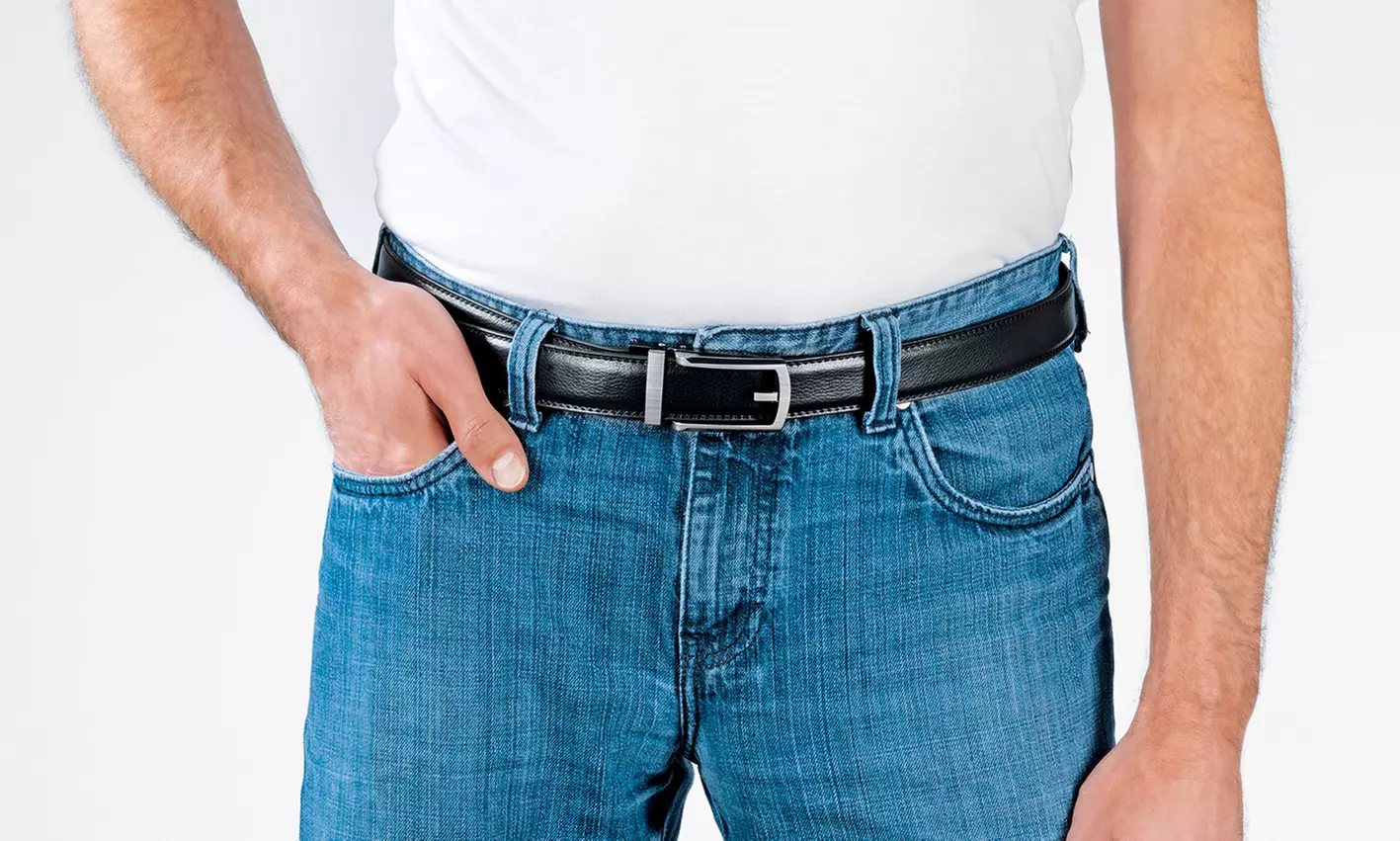 Leder-Gürtel mit praktischem Klick-System zur optimalen Längenregulierung und bequemen Verstellbarkeit in Schwarz - Primary Image