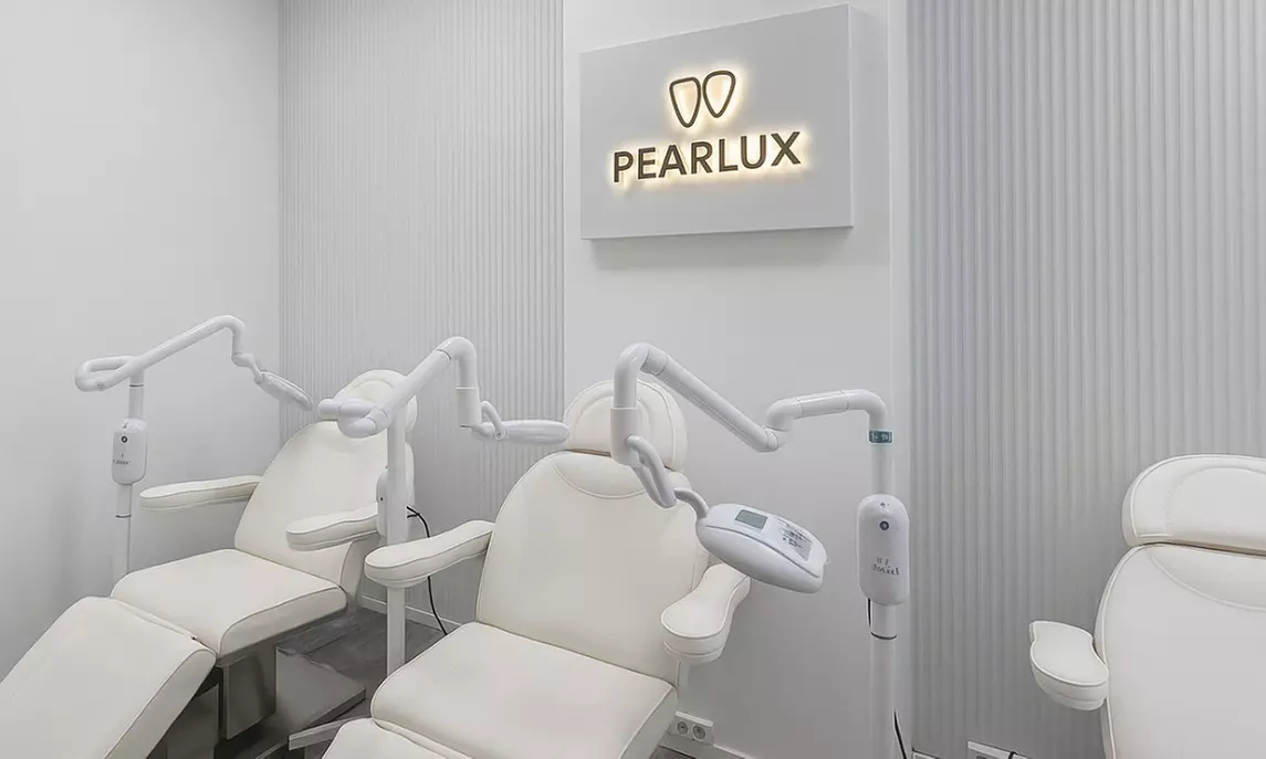 40 oder 60 Min. Kosmetisches Zahnbleaching für 1 Person