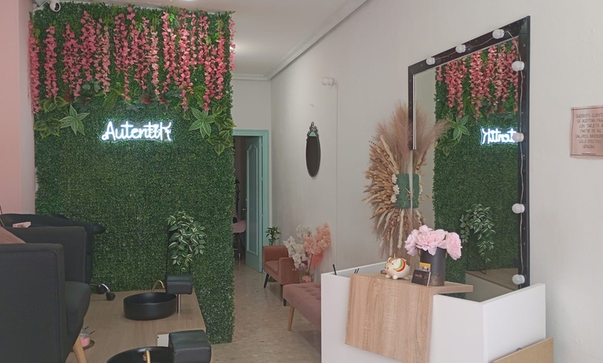 Image 2: Hasta 43% de dto. en Tratamiento facial - Ultherapy / Ultrasonido en AutentiK Estética