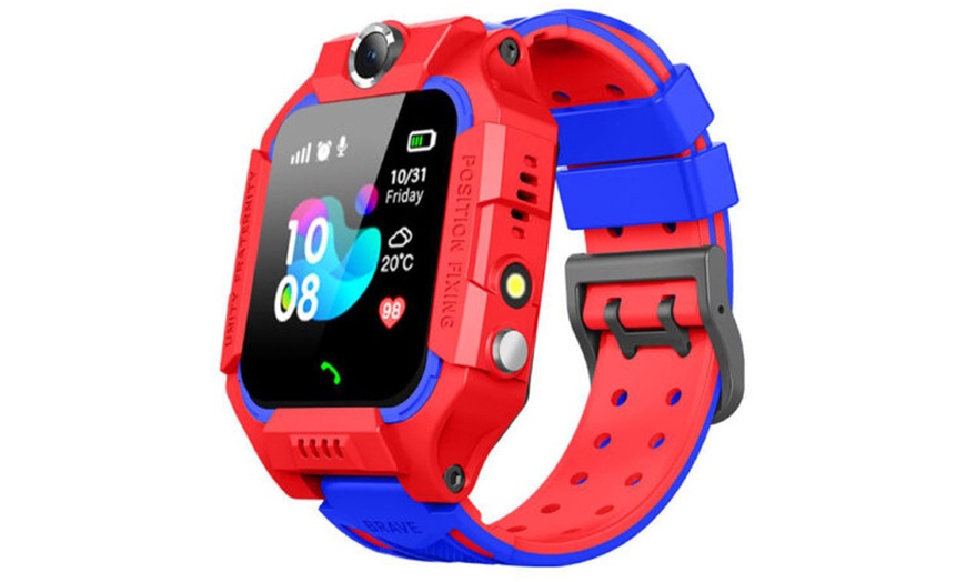 Image 7: Waterproof Kids Smartwatch with GPS Tracking and HD Cameras