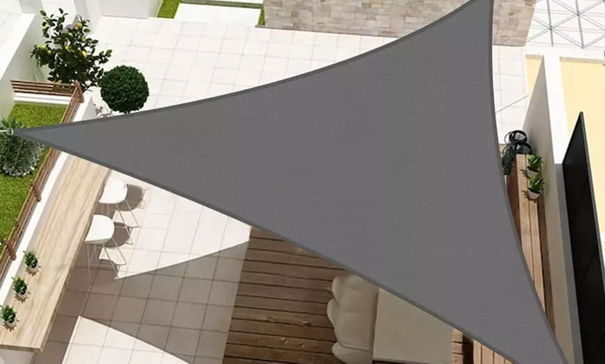 Image 4: Toile triangulaire pour faire de l'ombre