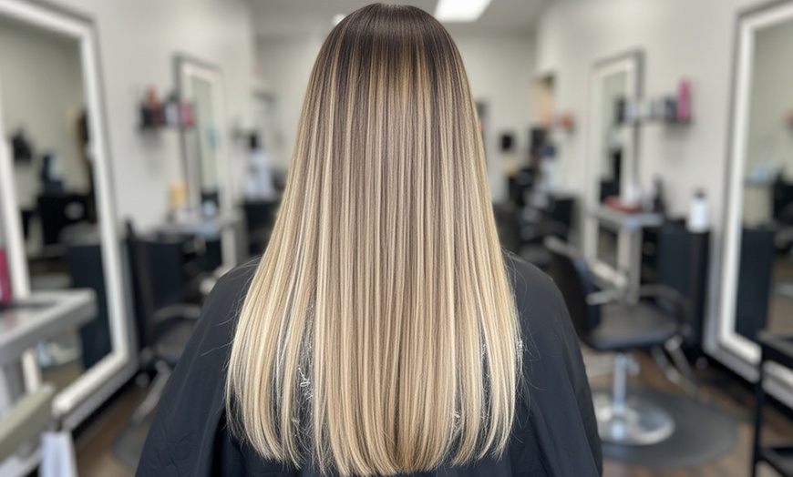 Image 2: Custom Highlight & Lowlight, Full Highlight, Color, Cut & Blowdry